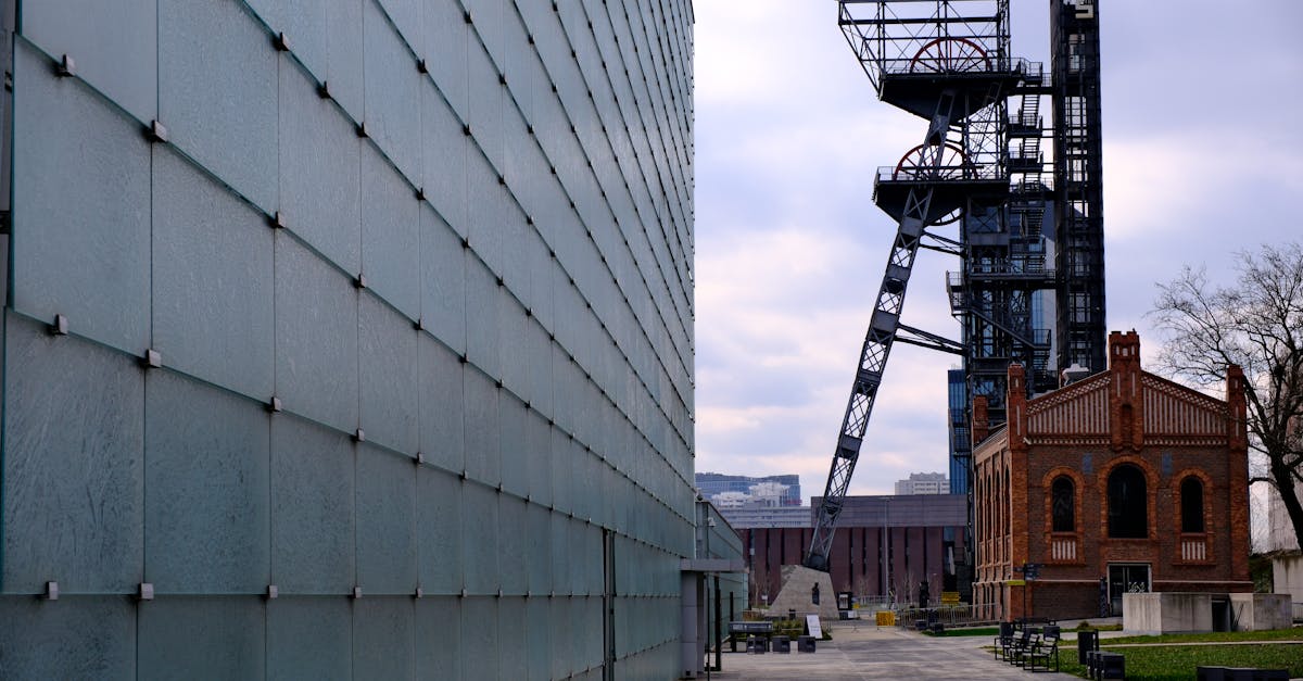 Nowoczesne centrum Katowic — oddział redakcji Podzelimak